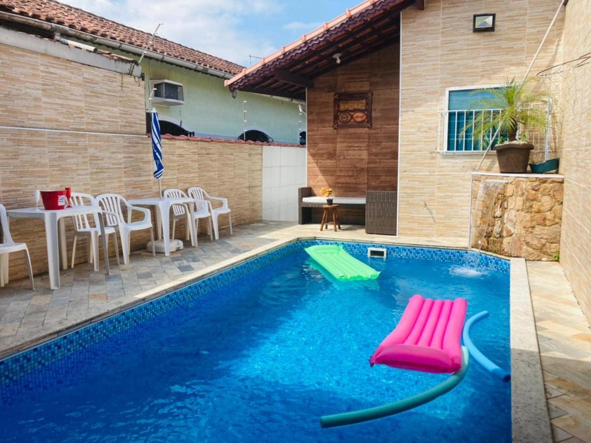 Casa Moderna e Aconchegante com Piscina Aquecida e Lareira a Apenas 50 mts da Praia Praia Grande (Santos) Exterior foto