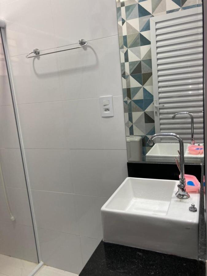 Casa Moderna e Aconchegante com Piscina Aquecida e Lareira a Apenas 50 mts da Praia Praia Grande (Santos) Exterior foto