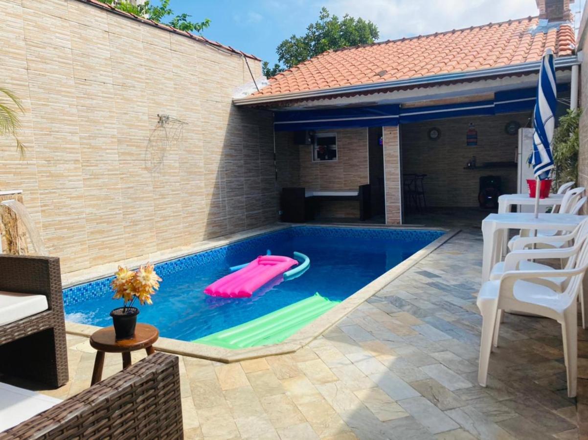 Casa Moderna e Aconchegante com Piscina Aquecida e Lareira a Apenas 50 mts da Praia Praia Grande (Santos) Exterior foto