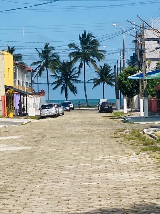 Casa Moderna e Aconchegante com Piscina Aquecida e Lareira a Apenas 50 mts da Praia Praia Grande (Santos) Exterior foto